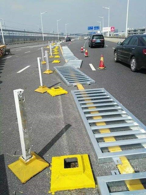 道路护栏如何快速安装